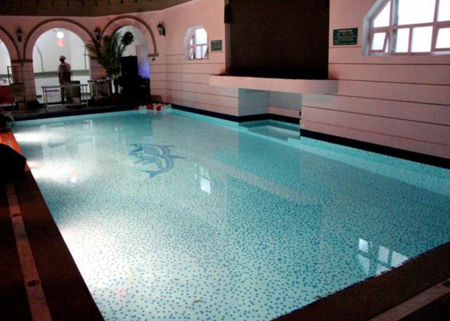 Grand Continental Hotel Prayagraj Ngoại thất bức ảnh